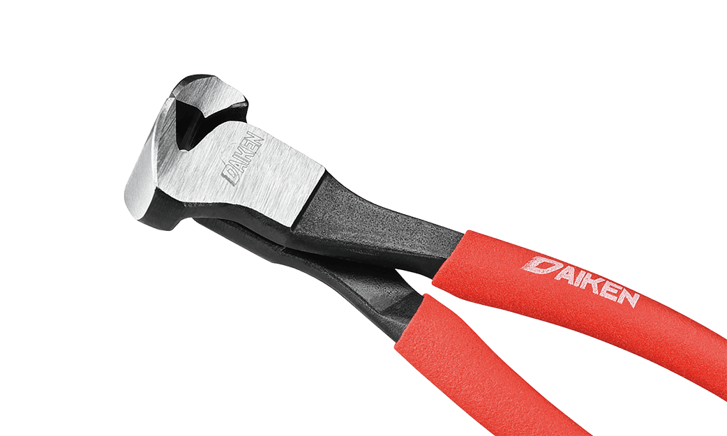 Pince coupante en bout